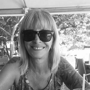 Meet your Posher, Márcia